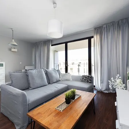 Apartment Kosciuszki With Parking By Nearto Pl